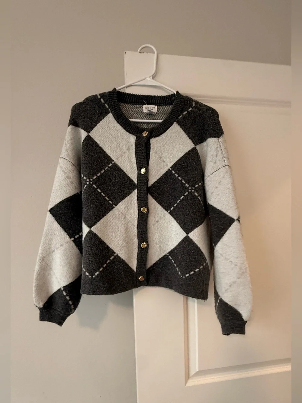 Song of Style Black & White Argyle Cropped Button Cardigan